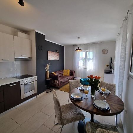 Apartman Marija Biograd Na Moru Exterior foto